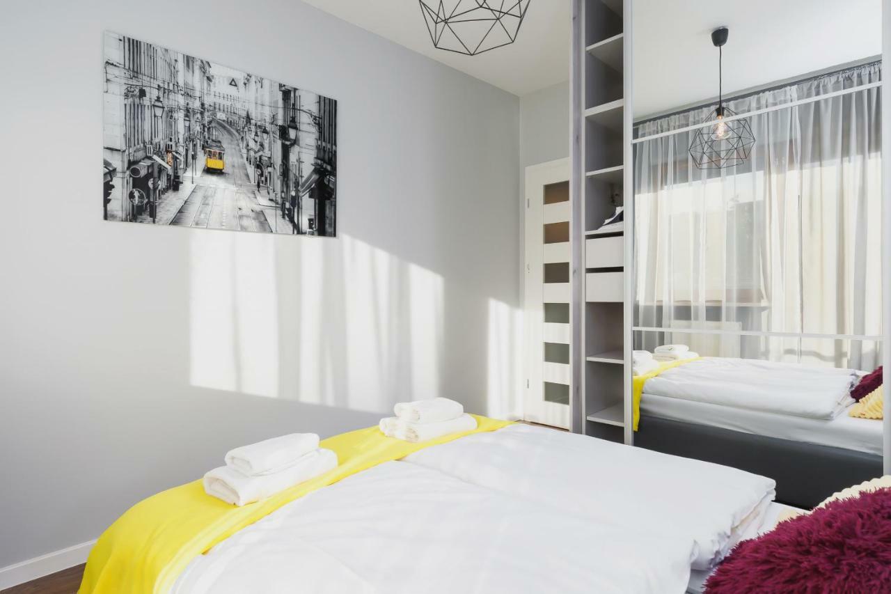 Apartments Krakow Rydlowka By Noclegi Renters Bagian luar foto